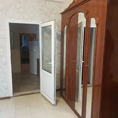 On Yuzhny Sklon Odesa